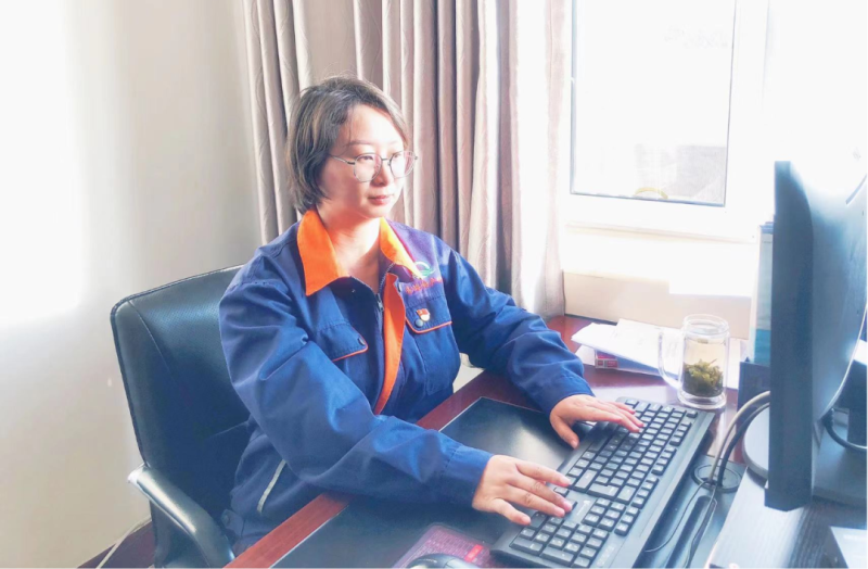 省物產(chǎn)集團(tuán)黨務(wù)工作者、先進(jìn)模范持續(xù)熱議黨的二十大精神（二）